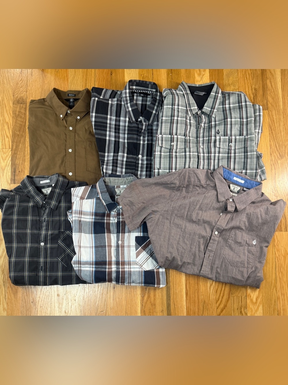 Volcom Men's Button-Down Shirt Bundle (L) 5 long sleeve, 1 short sleeve